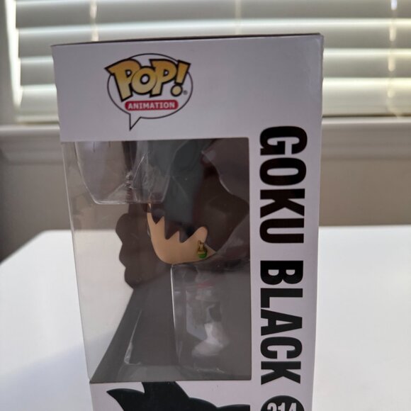 Funko POP! Animation: Goku Black #314 – Dragon Ball Super Vinyl Figure - Picture 3 of 3